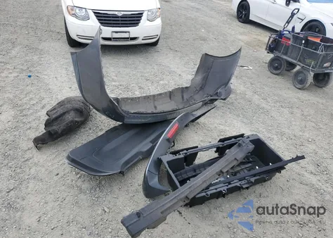 2018 Nissan Pathfinder S z USA, uszkodzony, nr VIN 5N1DR2MN4JC604221